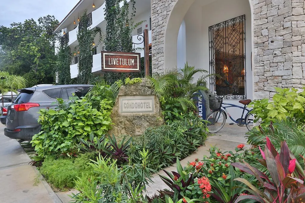 Aparthotel Livetulum